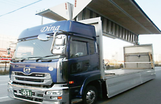 大型ウィング車両